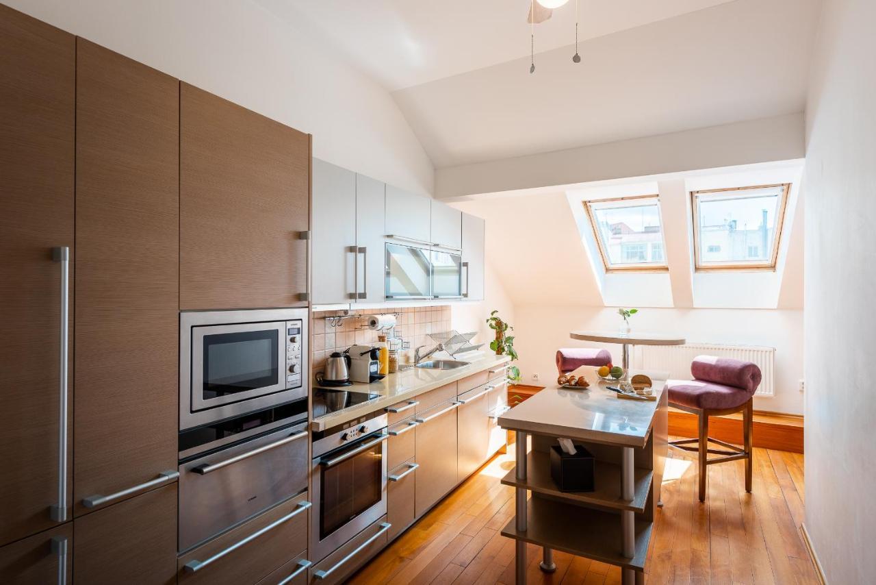 Apartments Almandine Prague Exterior photo